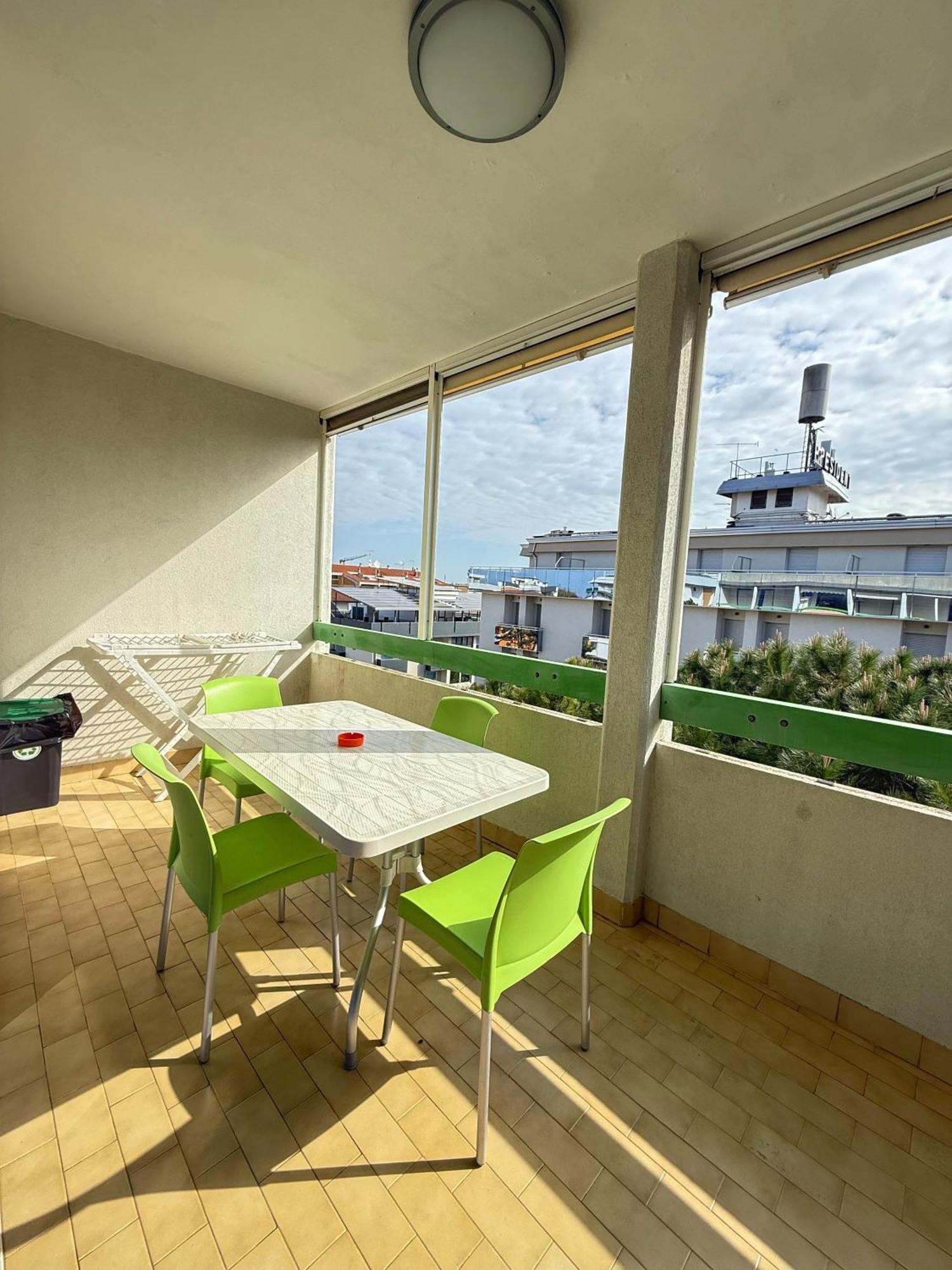 Grazioso Appartamento N 66 A Bibione A 100 Mt Dal Mare Buitenkant foto